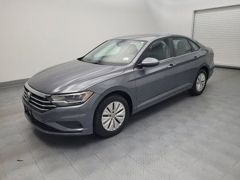 Used 2019 Volkswagen Jetta S w/ Driver Assistance Package FWD image 2
