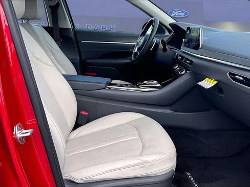 Used 2020 Hyundai Sonata Limited FWD image 29
