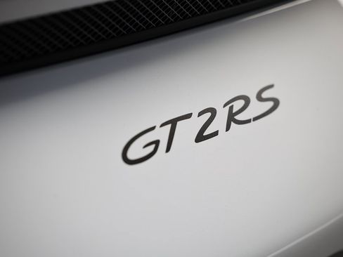 Certified 2018 Porsche 911 GT2 RS image 30