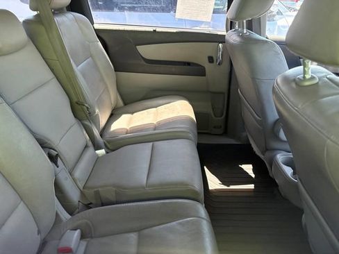 Used 2017 Honda Odyssey EX-L image 8