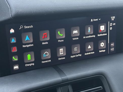 Used 2023 Porsche Taycan image 20