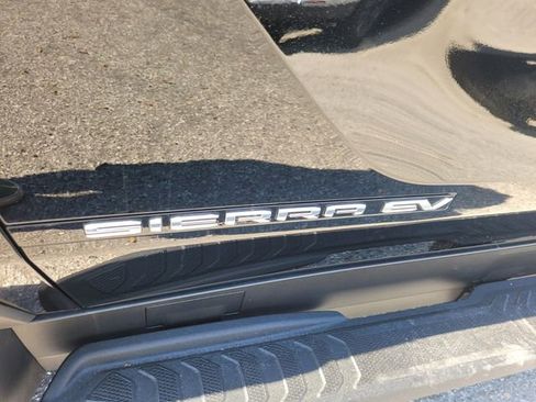 New 2026 GMC Sierra EV Elevation image 3