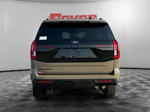 New 2026 Ford Expedition Platinum w/ Stealth Appearance Package AWD/4WD image 6
