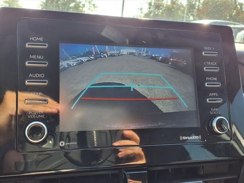 Used 2022 Toyota Camry LE image 18