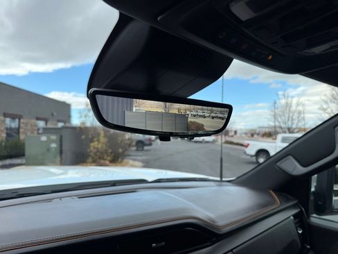 Used 2024 GMC Sierra 2500 AT4 w/ AT4 Premium Plus Package image 24