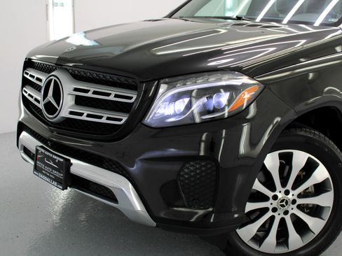 Used 2018 Mercedes-Benz GLS 450 4MATIC w/ Premium Package image 21