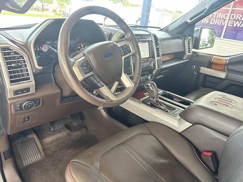 Used 2016 Ford F150 King Ranch w/ Equipment Group 601A Luxury AWD/4WD image 20