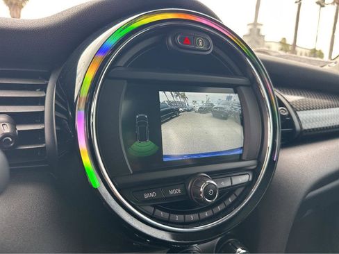Used 2019 MINI Cooper S FWD image 6