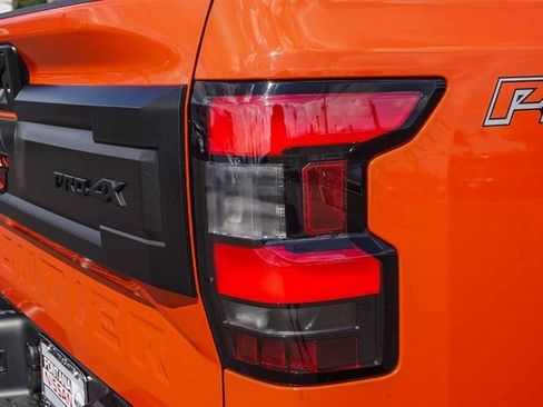 New 2026 Nissan Frontier PRO-4X w/ Pro-4x Convenience Package image 8