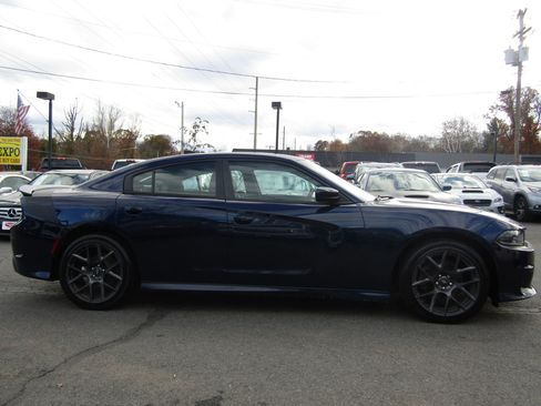 Used 2017 Dodge Charger R/T image 8