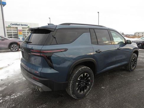 New 2026 Chevrolet Traverse Z71 w/ Driver Confidence Package image 4