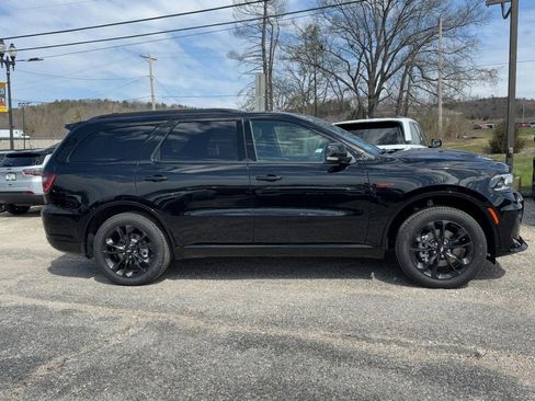 New 2026 Dodge Durango GT image 2