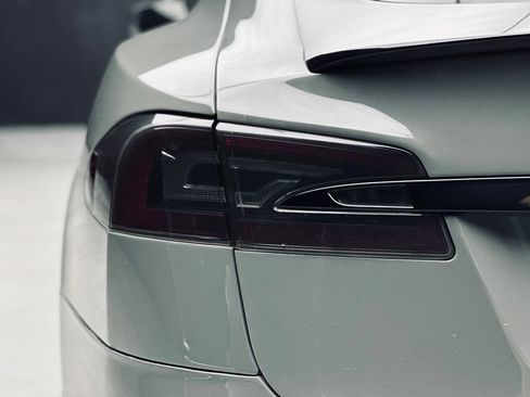 Used 2012 Tesla Model S Performance RWD image 15