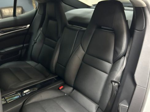 Used 2012 Porsche Panamera 4 image 48