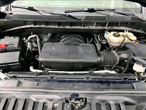 Used 2021 Chevrolet Silverado 1500 LT w/ Convenience Package II RWD image 11