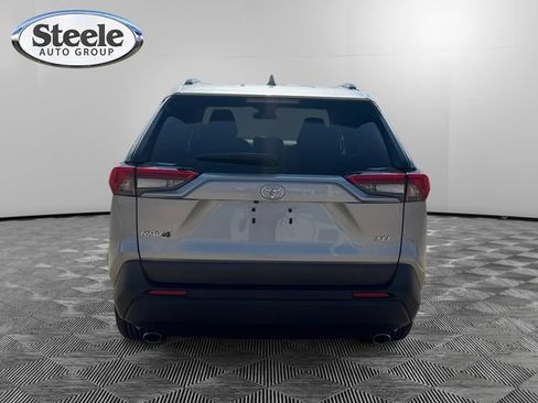 Used 2024 Toyota RAV4 XLE FWD image 4