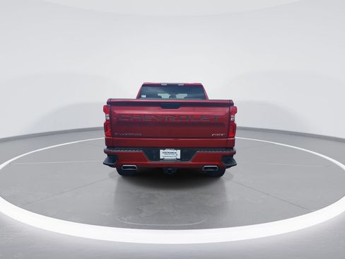 Used 2023 Chevrolet Silverado 1500 RST w/ Z71 Off-Road Package AWD/4WD image 7