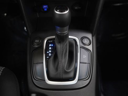 Used 2020 Hyundai Kona SE AWD/4WD image 16