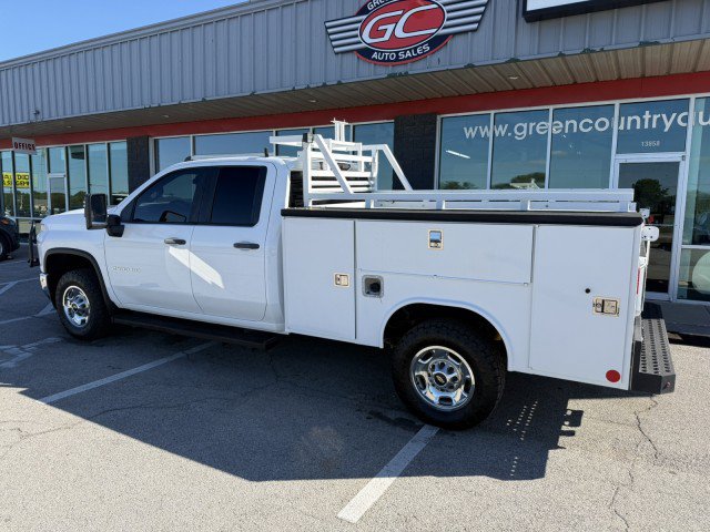 Used 2022 Chevrolet Silverado 2500 W/T w/ WT Convenience Package AWD/4WD image 4