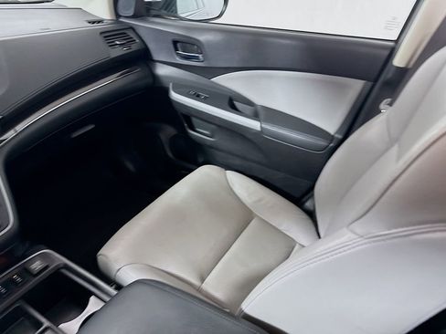 Used 2016 Honda CR-V Touring image 22