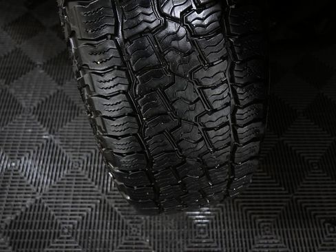 Used 2019 Chevrolet Silverado 1500 LT w/ Convenience Package image 24