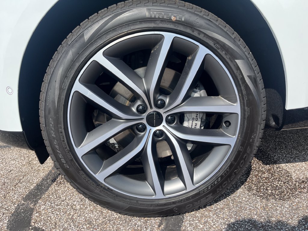 New 2026 Land Rover Range Rover SE AWD/4WD image 19