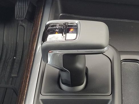 New 2026 GMC Sierra 1500 Elevation w/ Elevation Premium Package AWD/4WD image 16