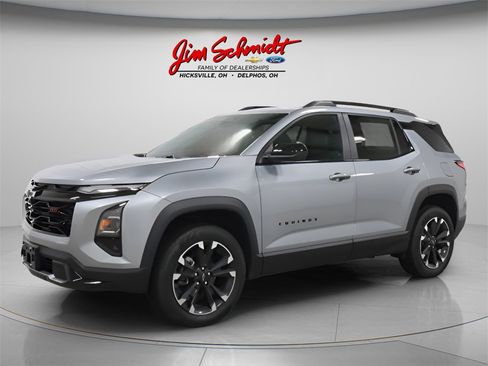 New 2026 Chevrolet Equinox RS w/ Convenience Package III image 2