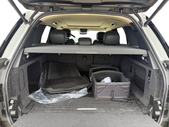 New 2027 Land Rover Range Rover SE AWD/4WD image 18