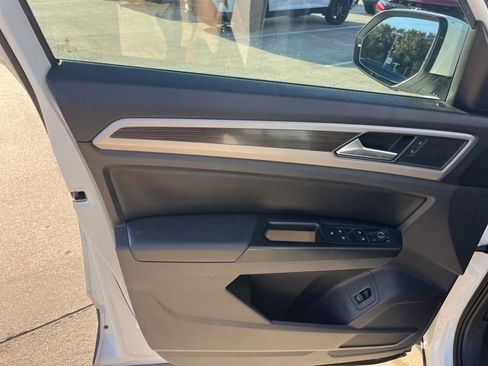 Used 2019 Volkswagen Atlas SE image 10