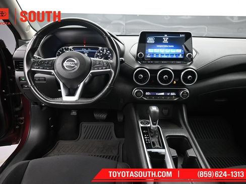 Used 2021 Nissan Sentra SV FWD image 11