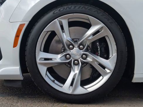 Certified 2022 Chevrolet Camaro SS image 33