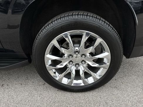 Used 2021 GMC Yukon XL SLT w/ SLT Luxury Plus Package AWD/4WD image 34