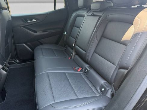Used 2025 Chevrolet Equinox LT w/ Convenience Package II AWD/4WD image 14