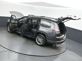 Used 2022 Jeep Grand Cherokee L Summit w/ Advanced Protech Group IV video 2