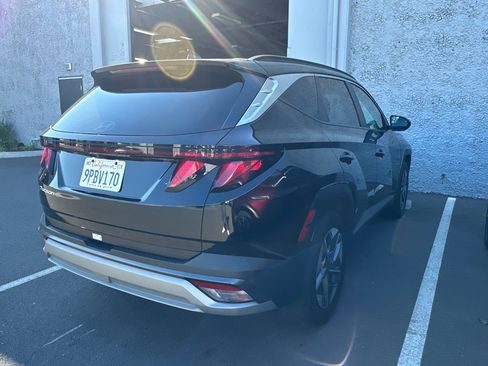 Used 2025 Hyundai Tucson SEL image 3