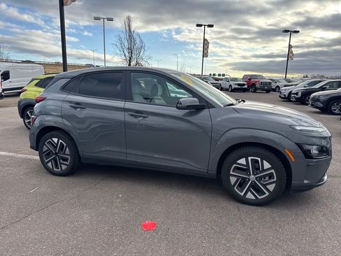 Certified 2023 Hyundai Kona SE w/ Cargo Package image 11