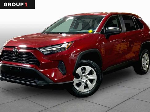 Used 2023 Toyota RAV4 LE AWD/4WD image 1