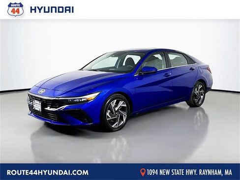 Used 2024 Hyundai Elantra SEL w/ Convenience Package image 1