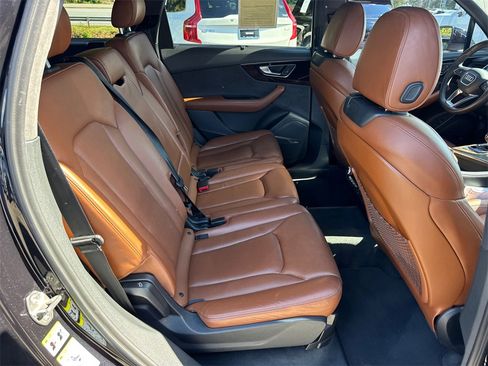 Used 2017 Audi Q7 3.0T Prestige image 15