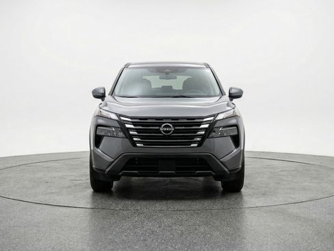 Used 2025 Nissan Rogue SV AWD/4WD image 1