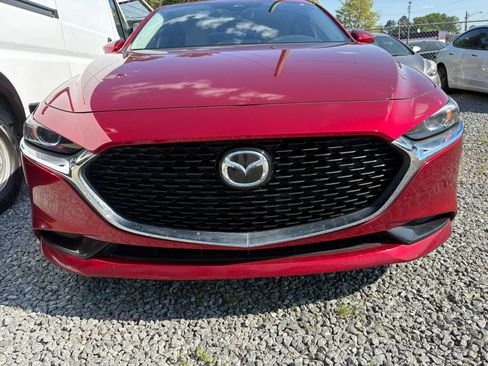 Used 2021 MAZDA MAZDA3 s image 3