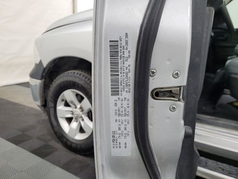 Used 2018 RAM 1500 Tradesman w/ Popular Equipment Group image 33