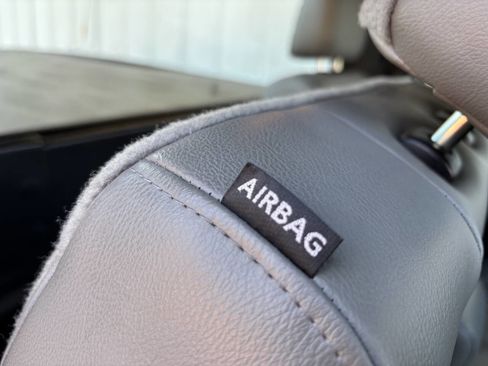 Used 2011 Ford Ranger XL image 16