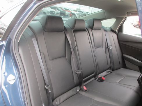 Used 2025 Honda Accord Touring image 19