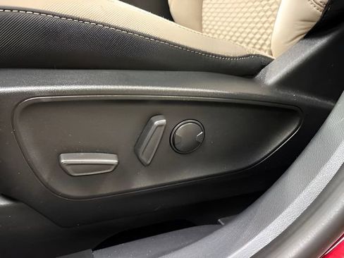 Used 2022 Ford Escape SE w/ Convenience Package image 23