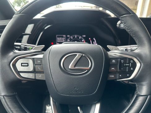 Used 2023 Lexus RX 350 Premium image 26