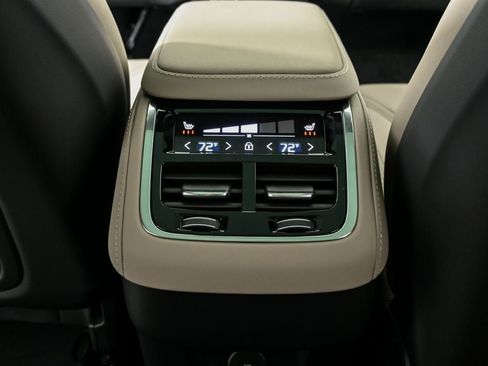 New 2026 Volvo XC90 B6 Plus w/ Protection Package Premier AWD/4WD image 20