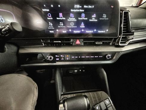Certified 2023 Kia Sportage EX image 18