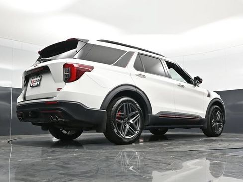 Used 2021 Ford Explorer ST w/ Equipment Group 401A AWD/4WD image 58